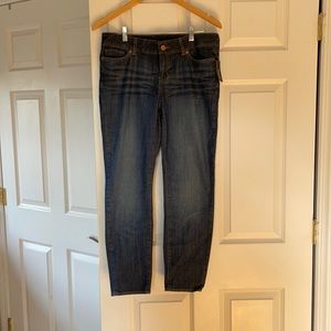 Buffalo strait leg blue jeans low Rise